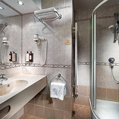 Pinia & Hotel Bedrichov (Liberec)