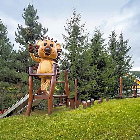 Hotel Pinia & Bedrichov (Liberec)