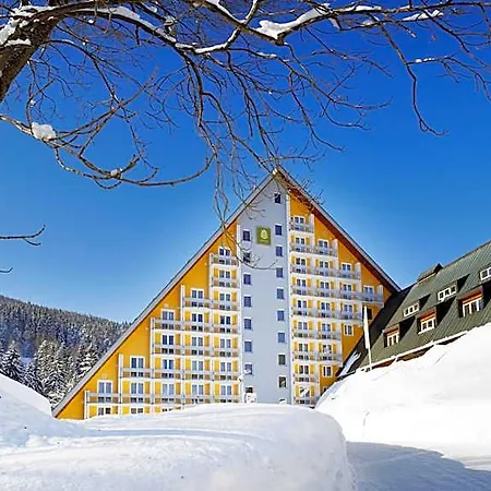 Pinia & Hotel Bedrichov (Liberec)